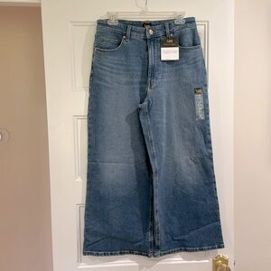 NWT Size 10 Lee A Line Crop Wide Leg Jeans!